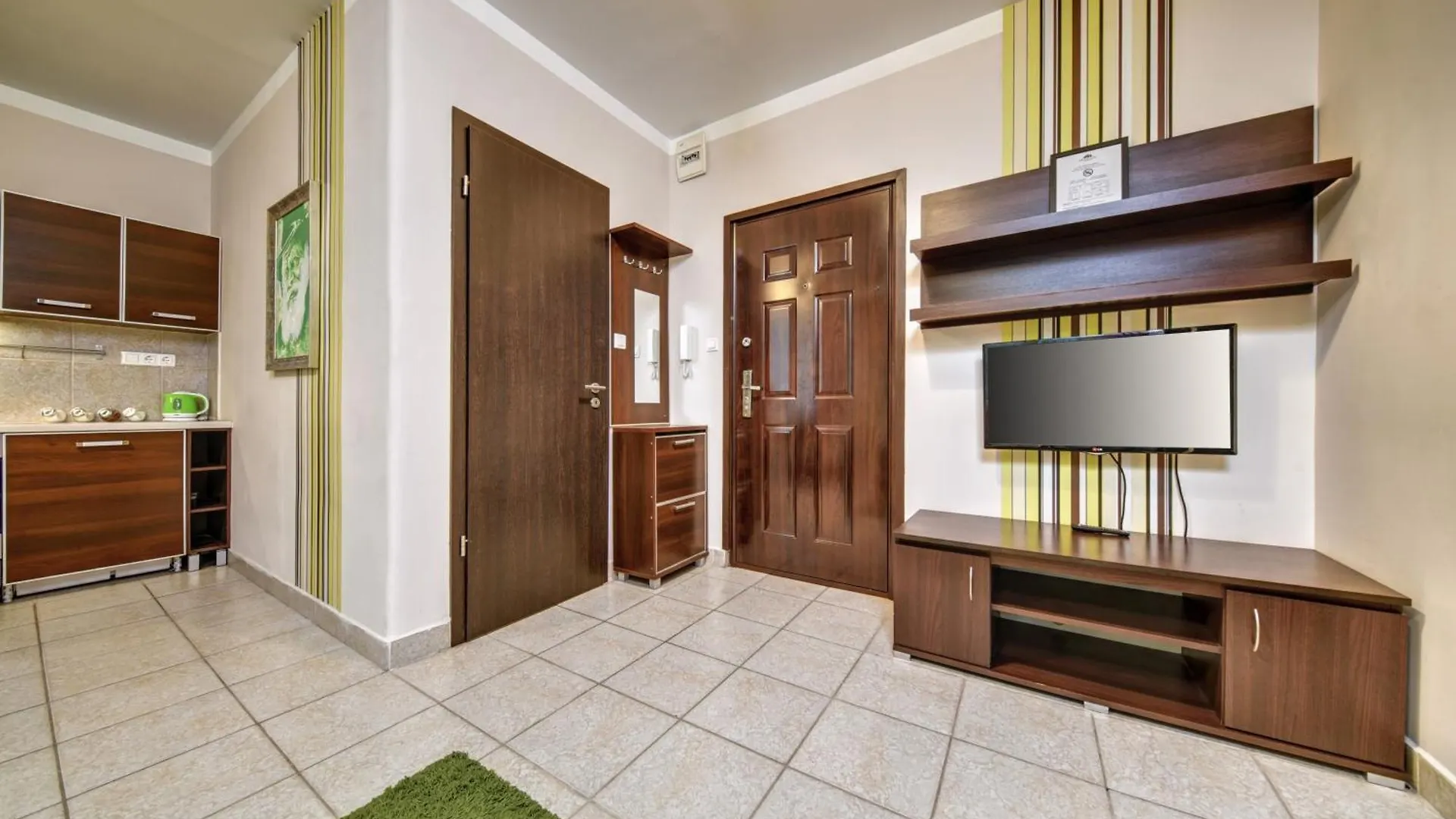 Central Walk Fashionstreet Apartmnts Budapest 0*,  Hungary