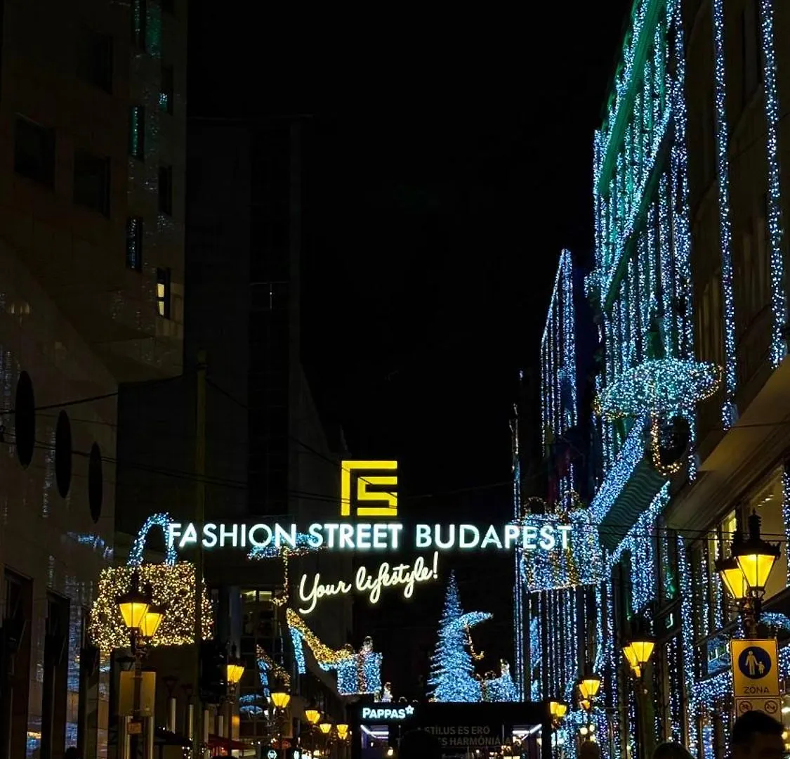 Central Walk Fashionstreet Apartmnts Budapest Hungary