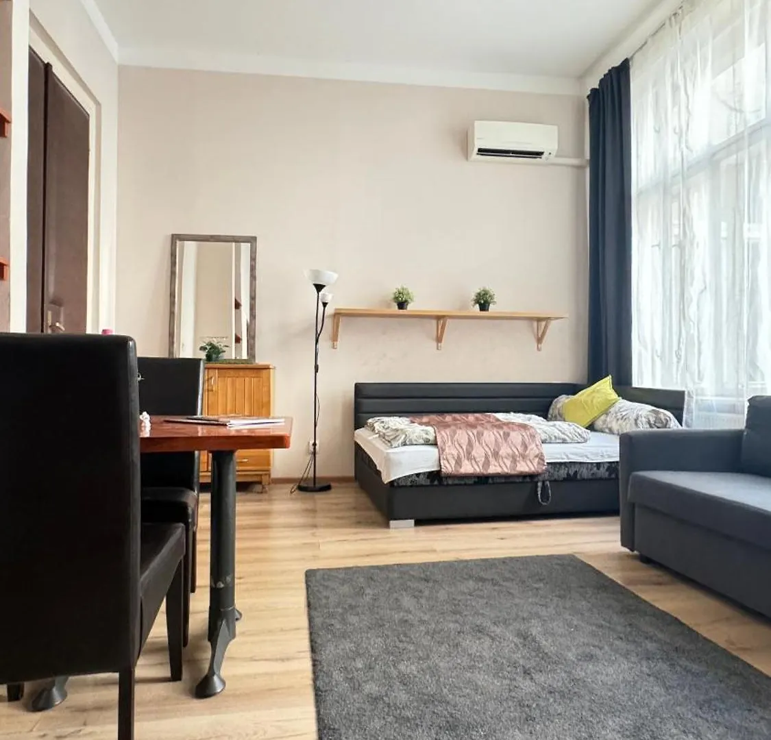 Apartment Central Walk Fashionstreet Apartmnts Budapest