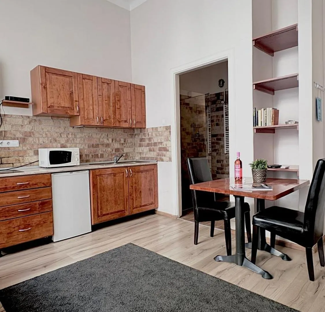 Central Walk Fashionstreet Apartmnts Budapest Hungary